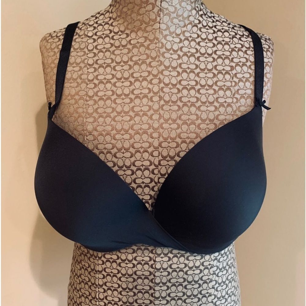 Victoria Secret Bra 36C